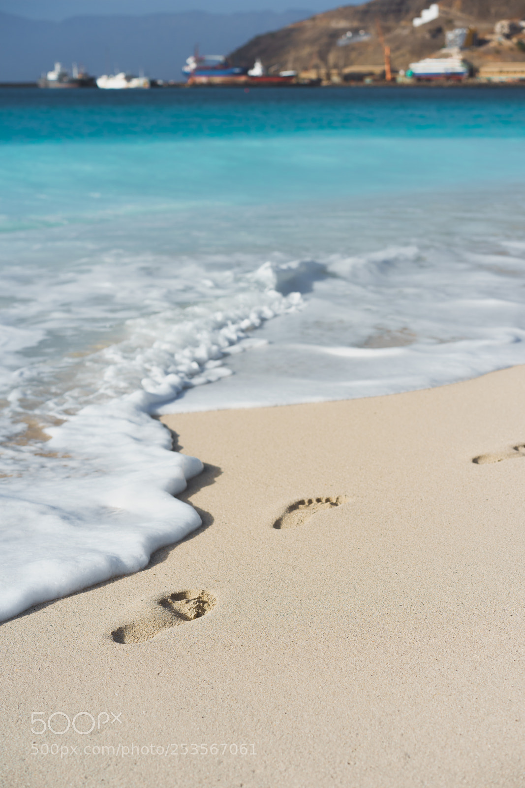 Sony a7 II sample photo. Ocean waves rolling to photography
