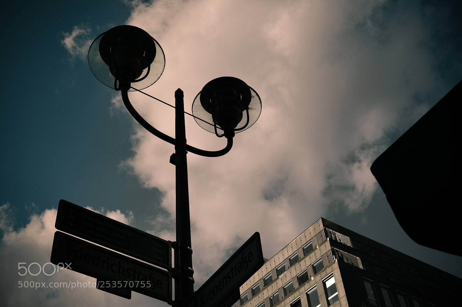 Nikon D5200 sample photo. Street lamp photography