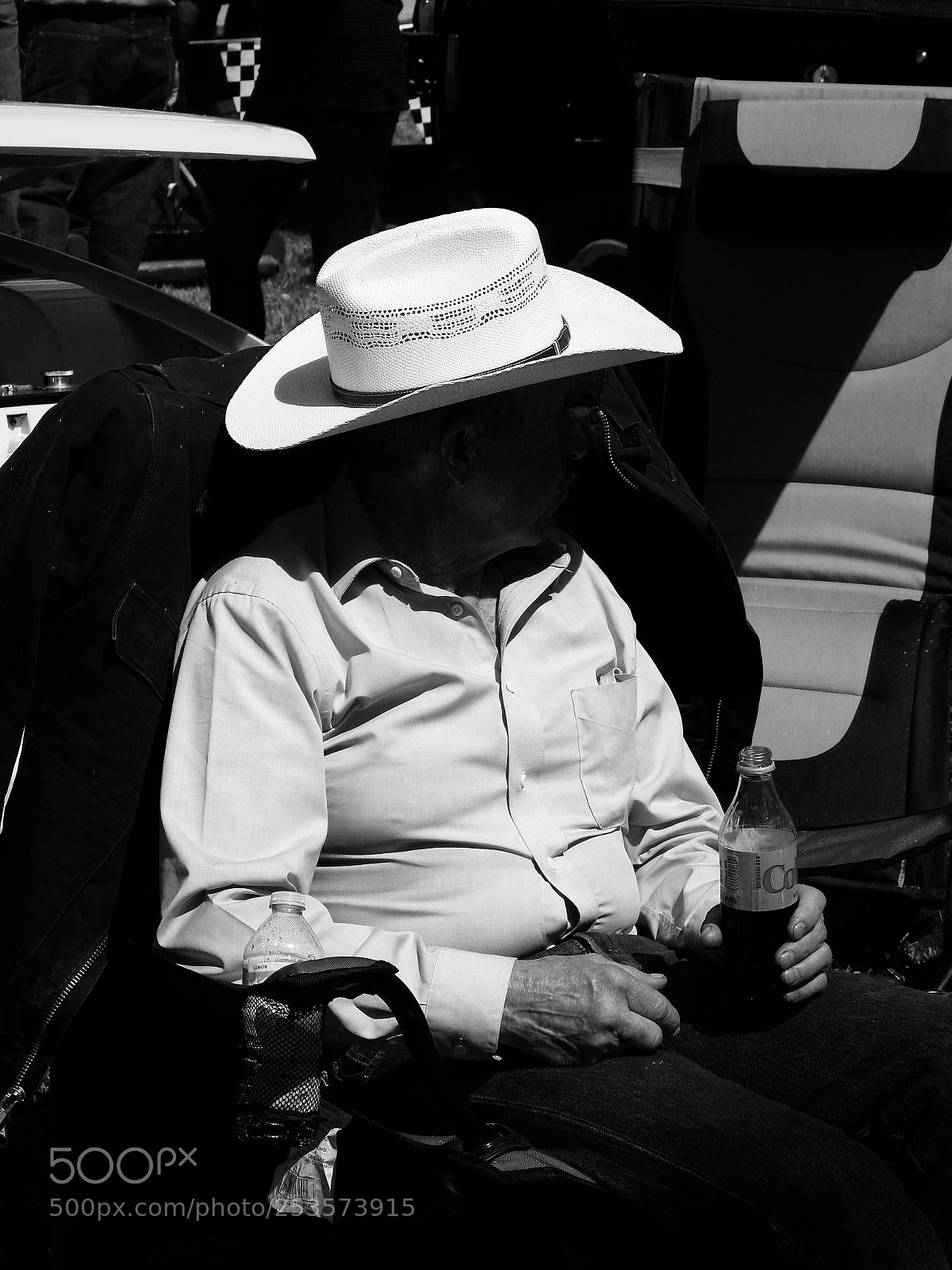 Nikon Coolpix P900 sample photo. Cowboy in sun and photography