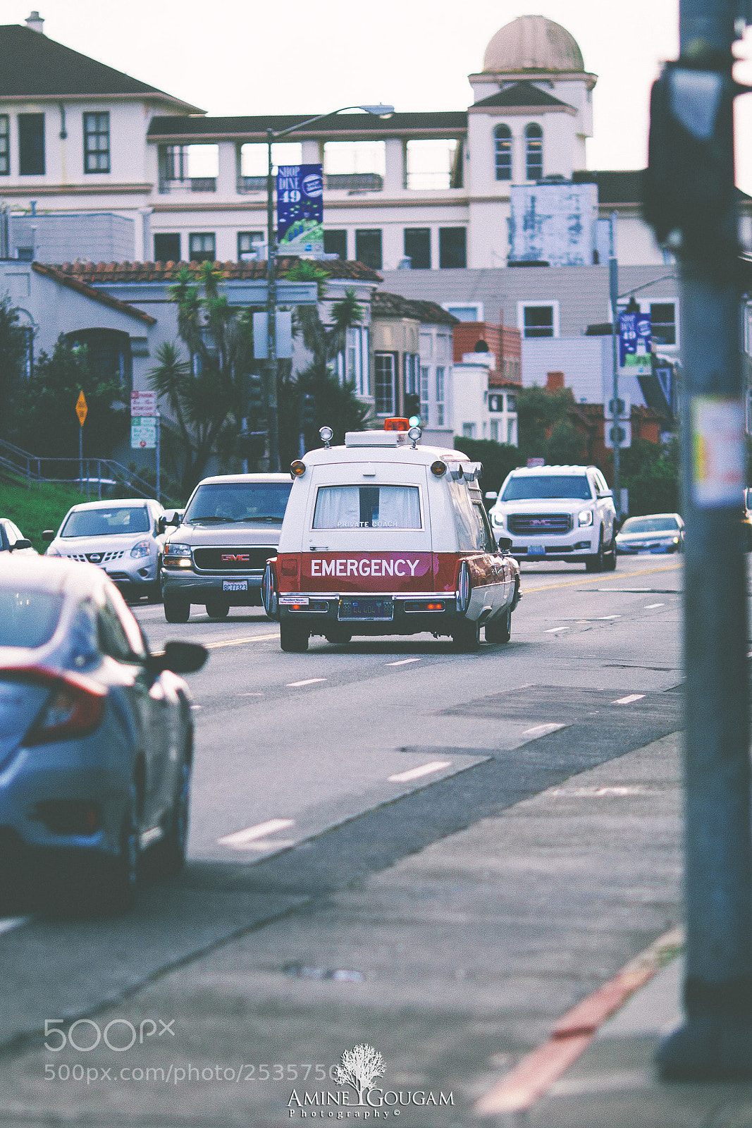 Canon EOS 50D sample photo. Vintage cadillac ambulance in photography