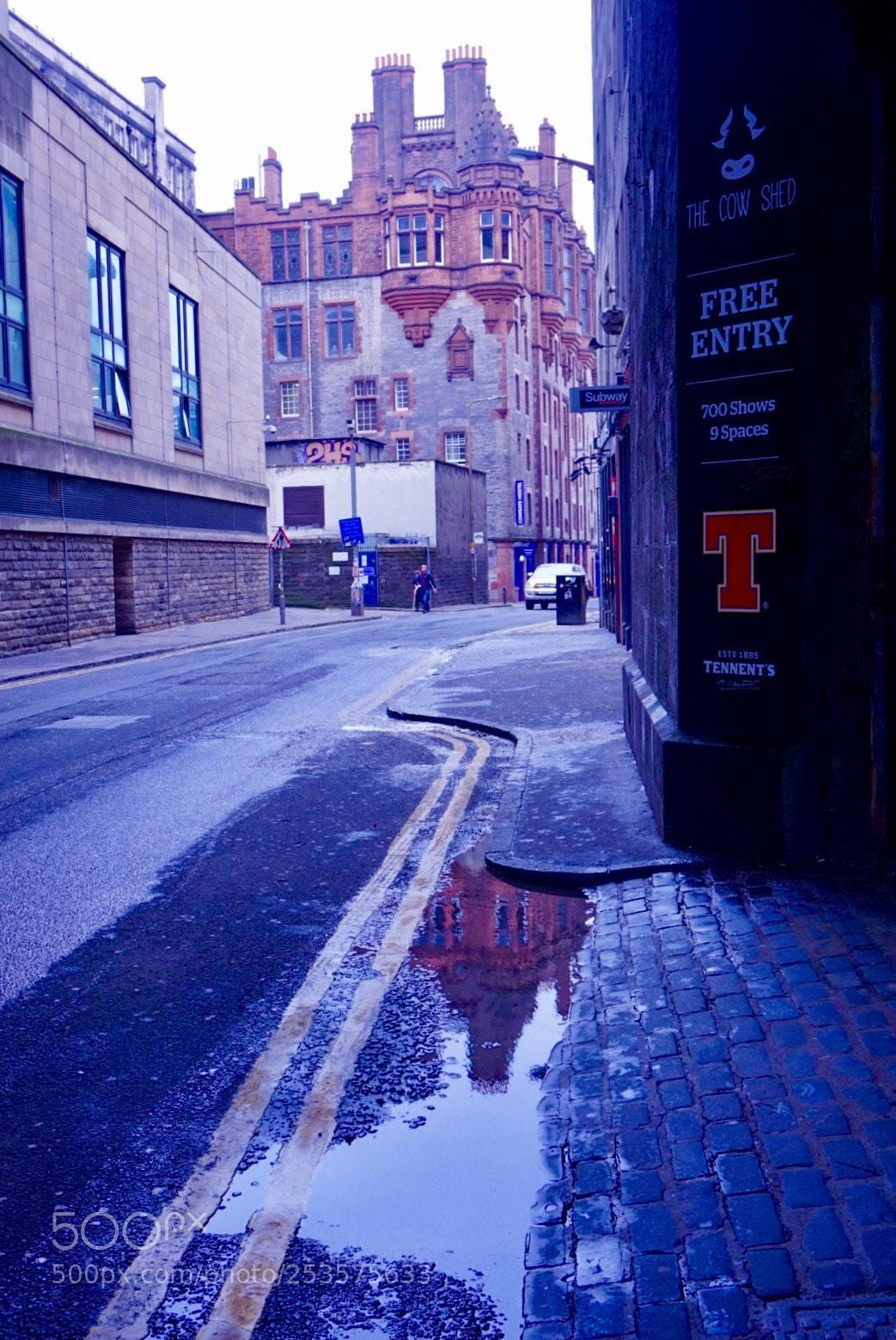 Sony Alpha a5000 (ILCE 5000) sample photo. Street photo with reflection  photography