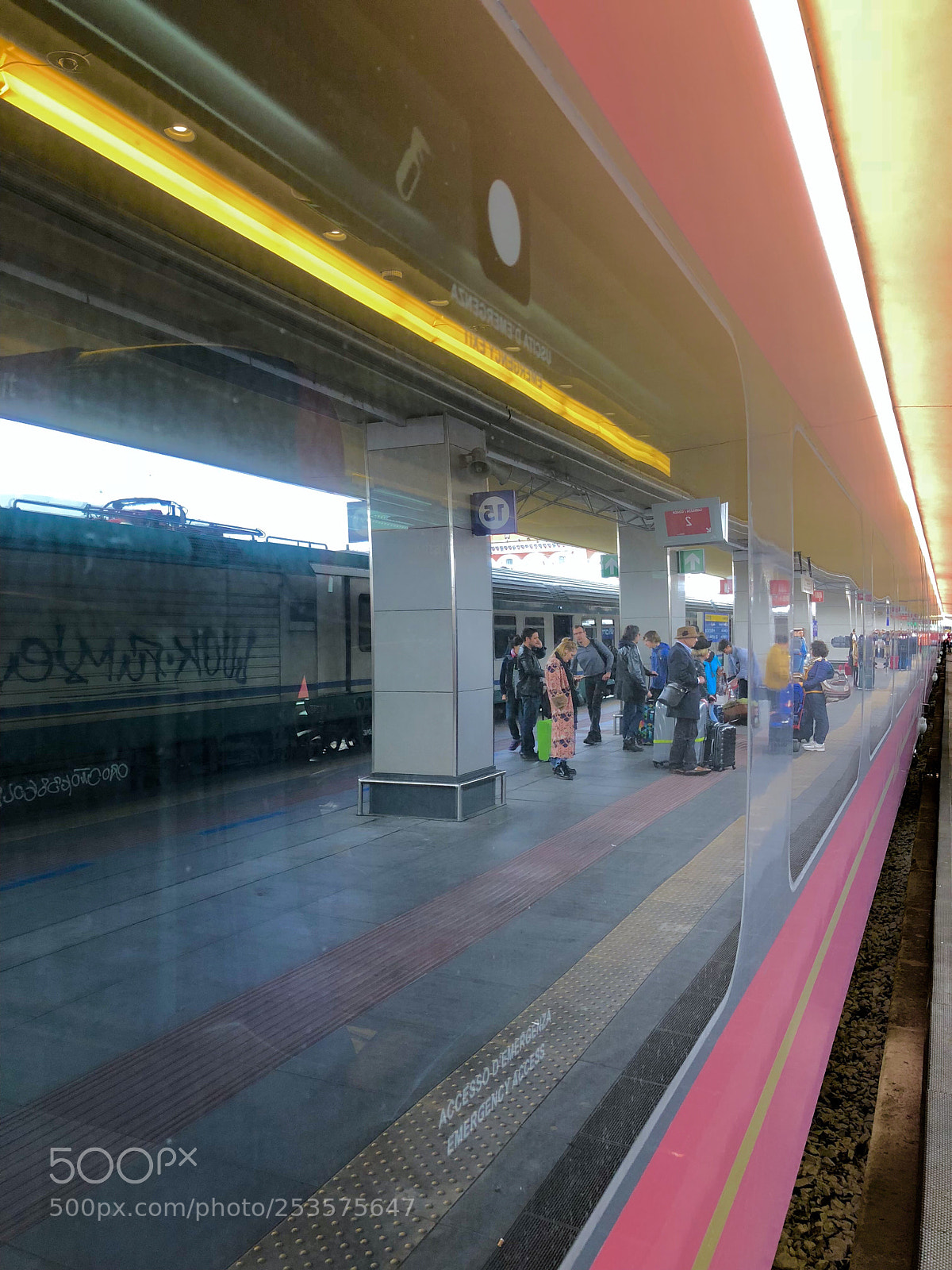 Apple iPhone X sample photo. Train mirror photography