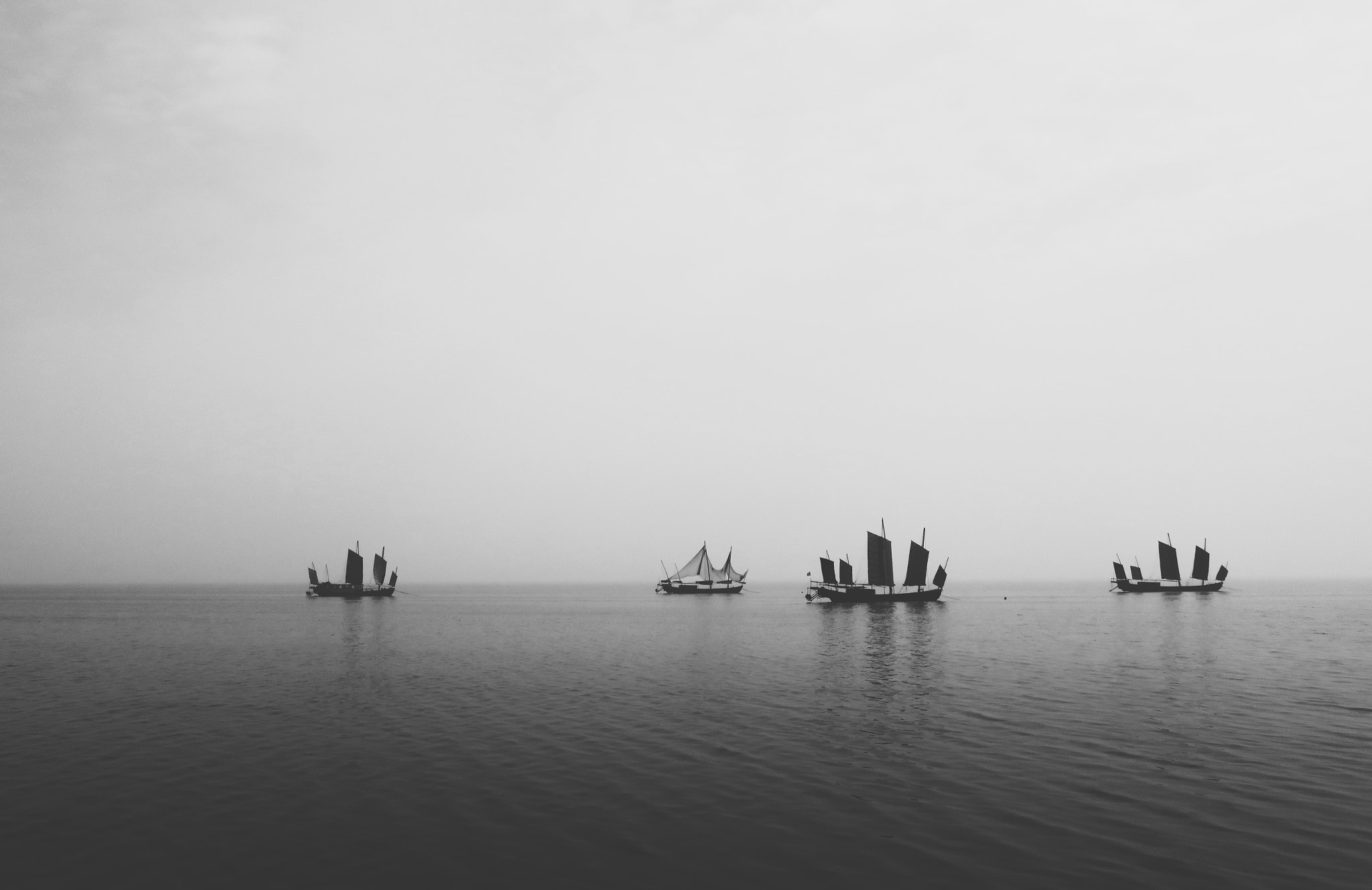 Canon PowerShot G9 X sample photo. Boats on the tai lake photography