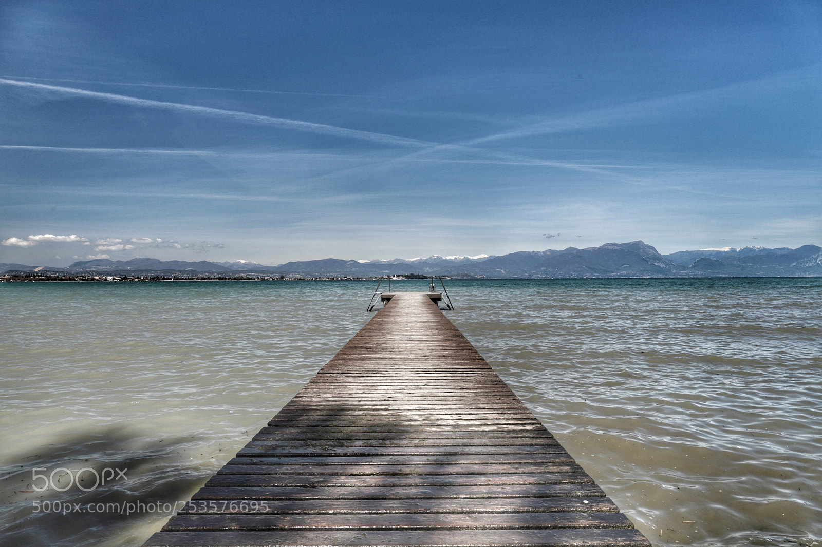 Canon EOS 6D Mark II sample photo. Garda lake  photography