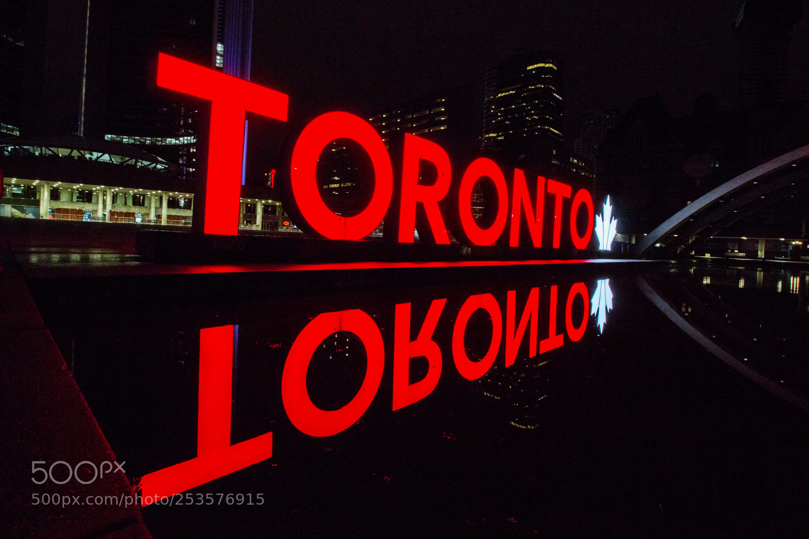 Canon EOS 70D sample photo. Toronto and toronto in photography