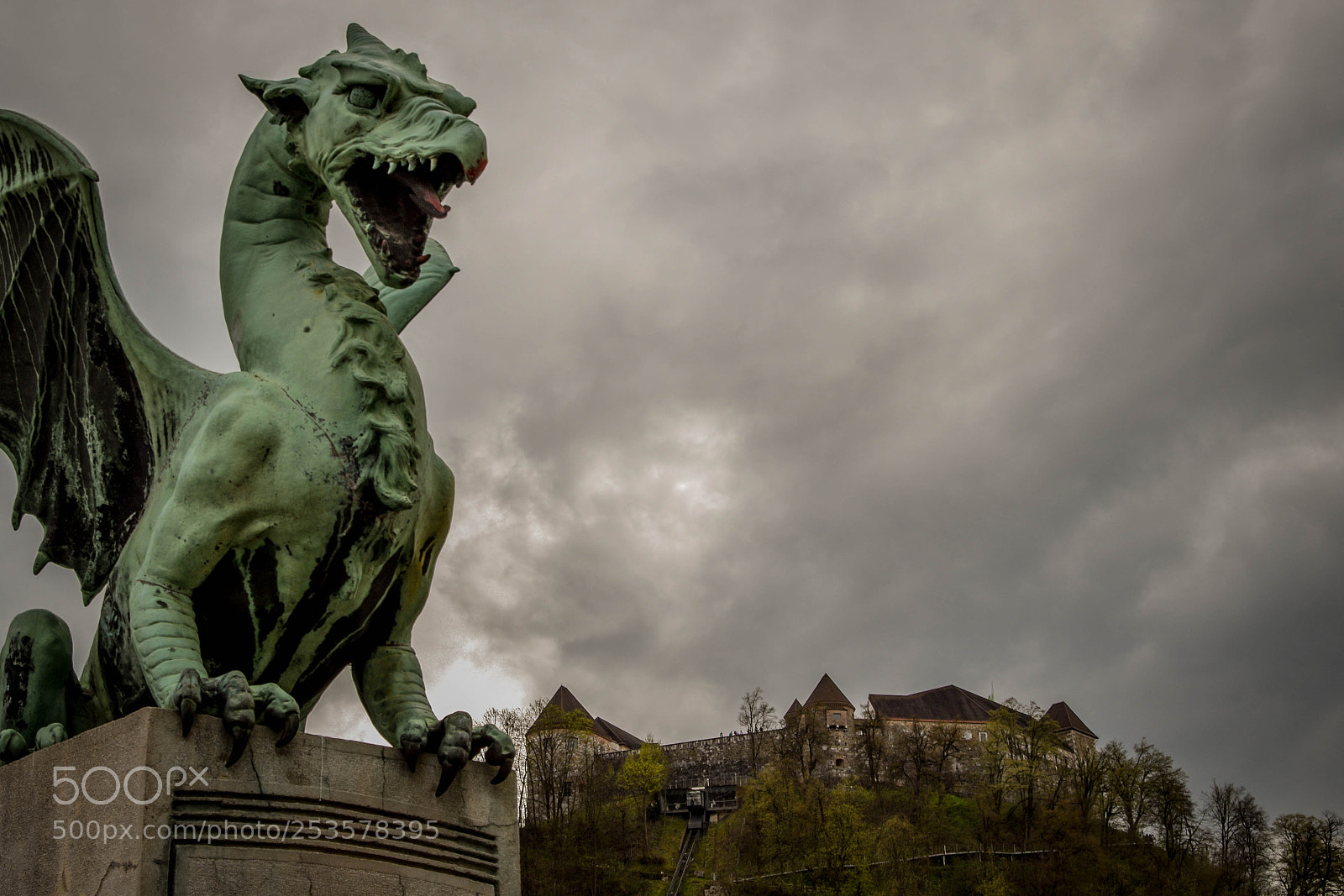 Nikon D3300 sample photo. Dragon and the castle photography