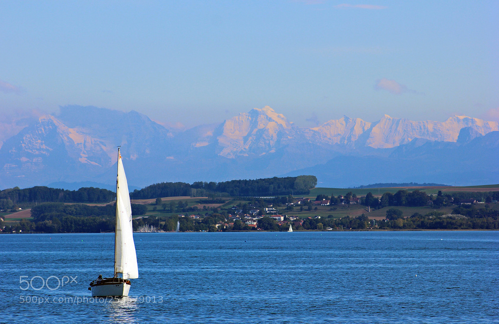 Canon EOS 600D (Rebel EOS T3i / EOS Kiss X5) sample photo. Lac de neuch tel photography