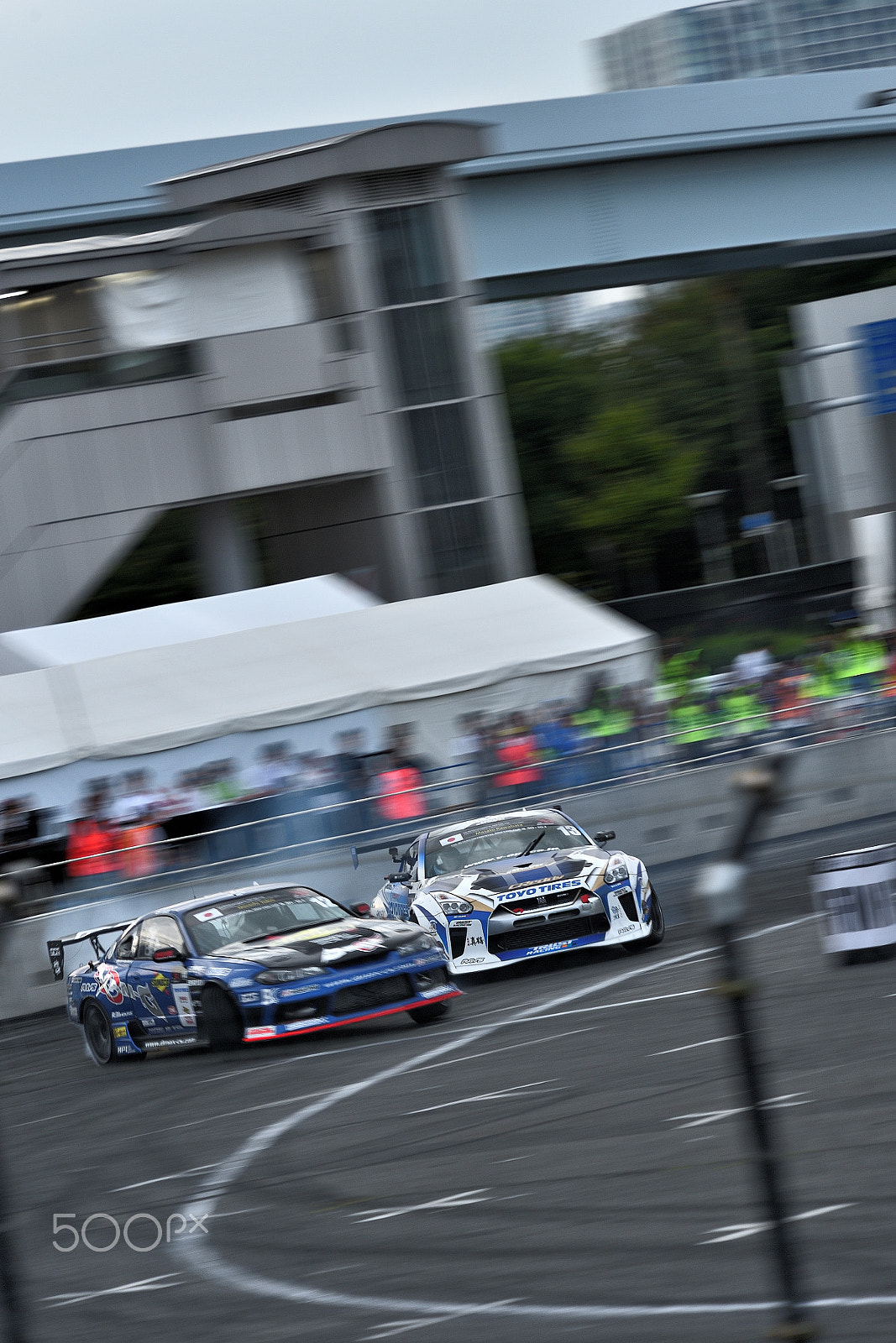 Nikon AF-S Nikkor 70-200mm F2.8G ED VR II sample photo. Tokyo drift photography