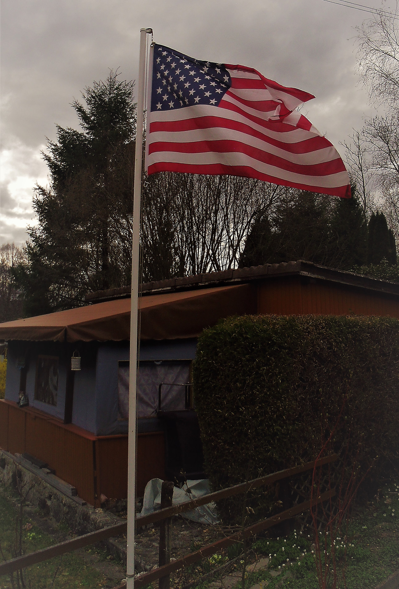 Pentax OPTIO LS465 sample photo. American flag photography
