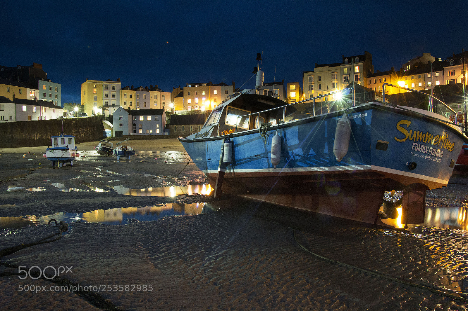 Canon EOS 70D sample photo. Tenby harbour at night photography