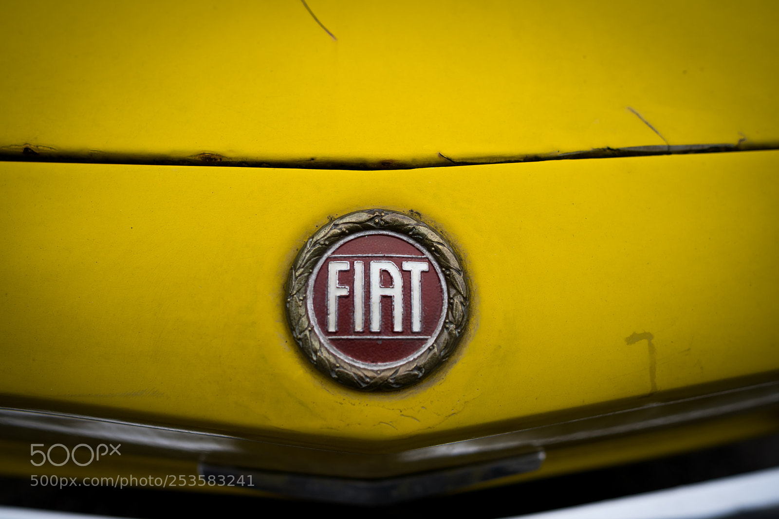 Sony a6300 sample photo. Yellow fiat photography
