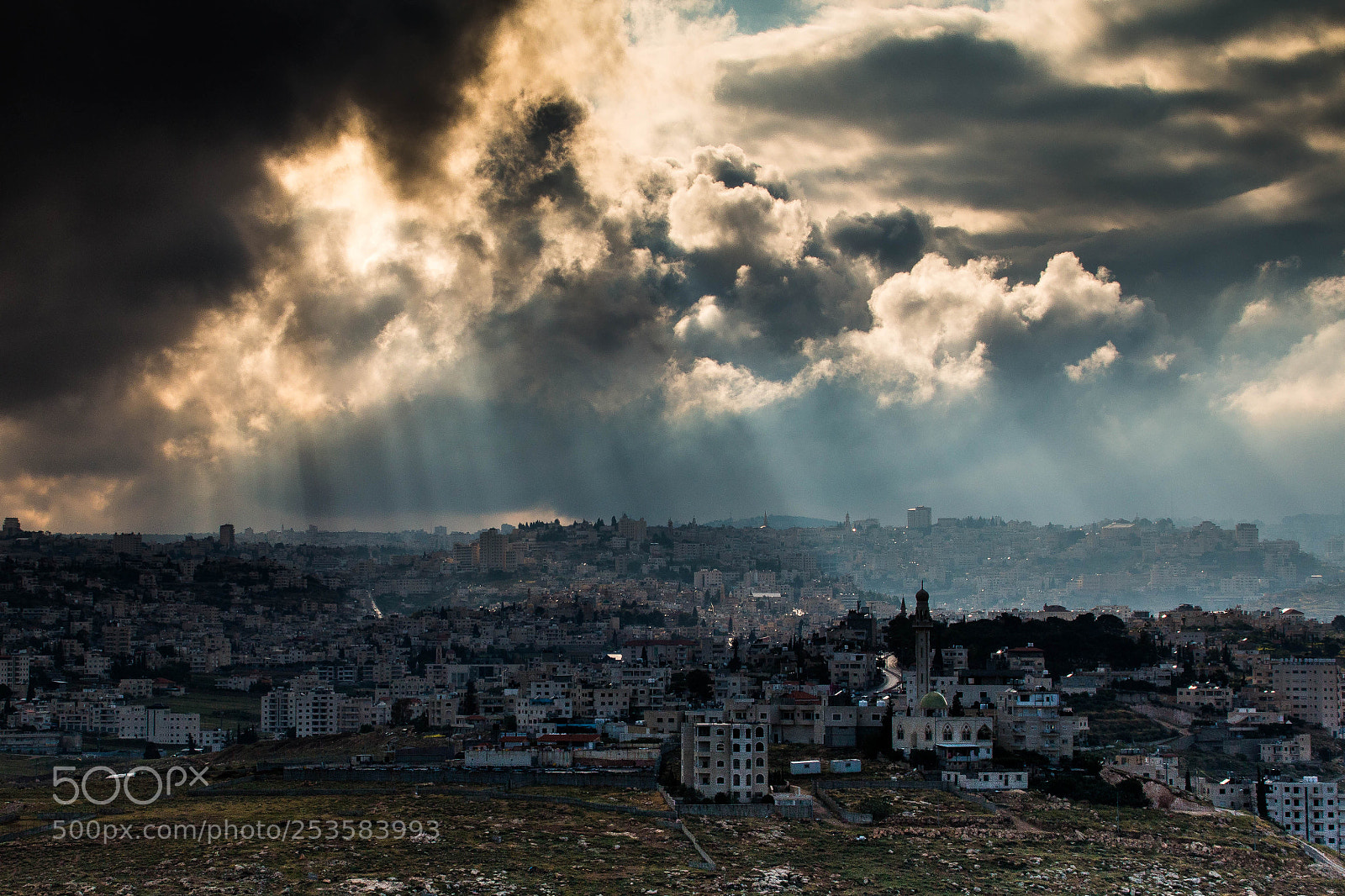 Canon EOS 70D sample photo. Bethlehem under a shower photography