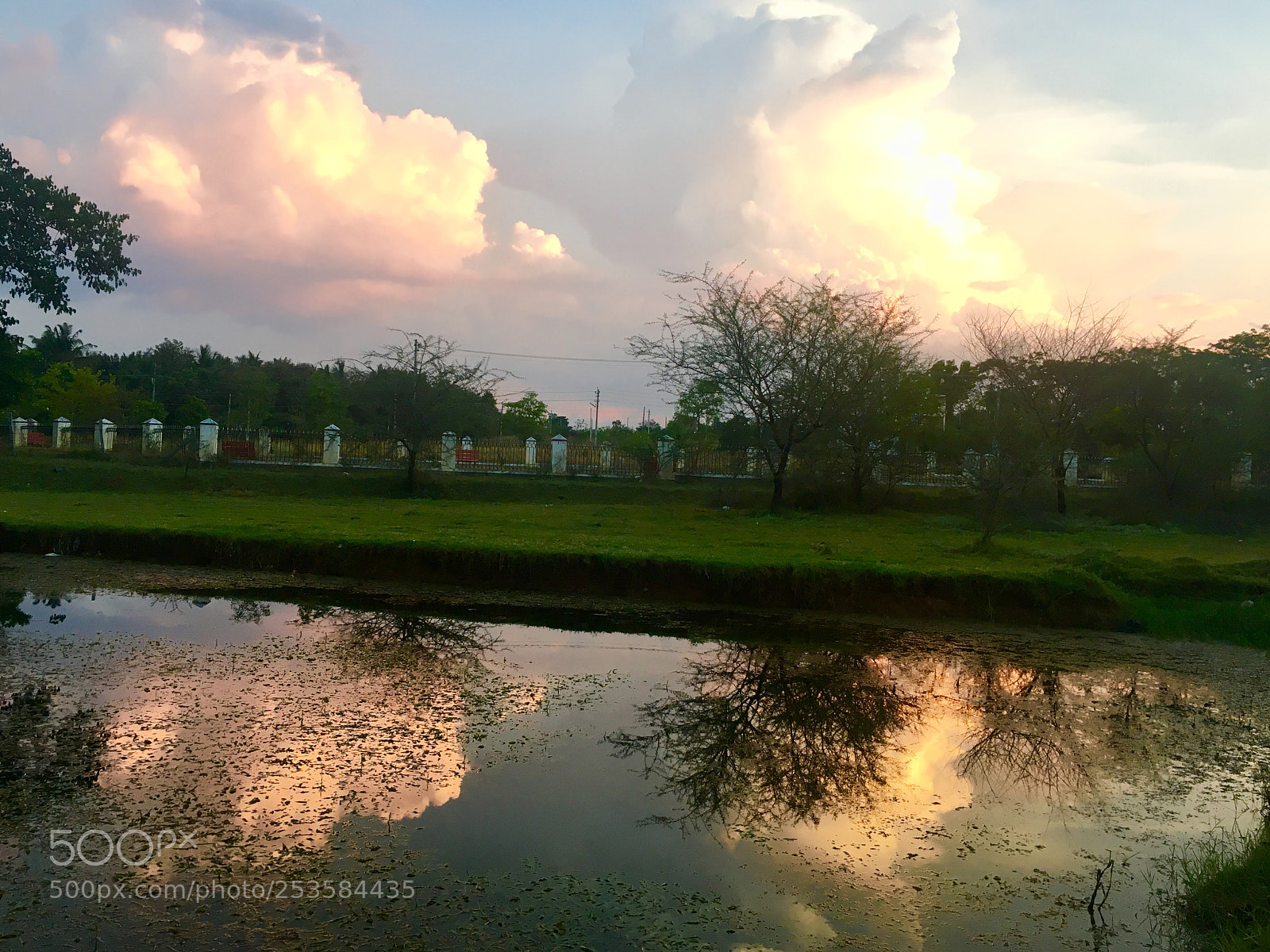 Apple iPhone 6s sample photo. Mirror photography