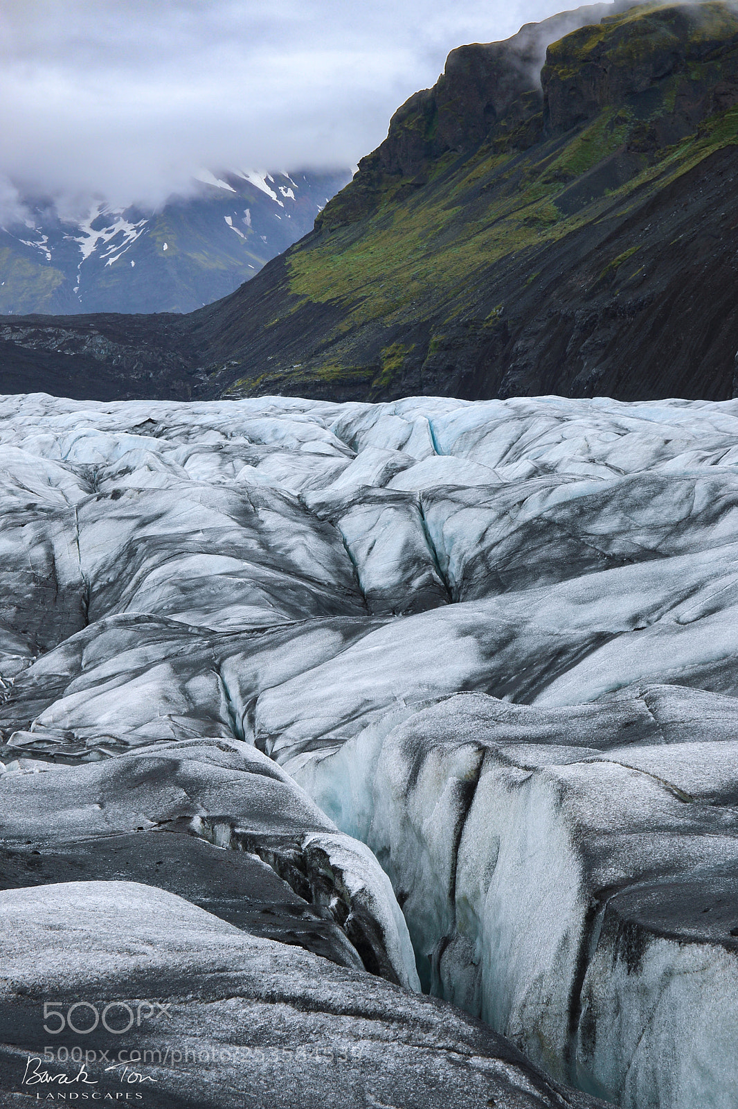 Canon EOS 70D sample photo. Comfortably iced photography