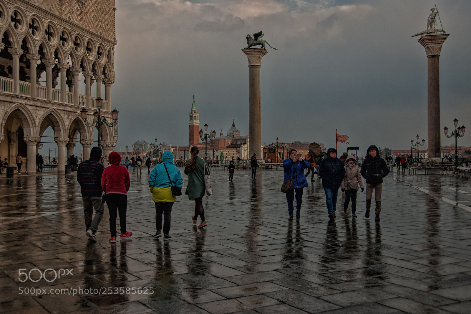 Nikon D700 sample photo. Venice is raining photography