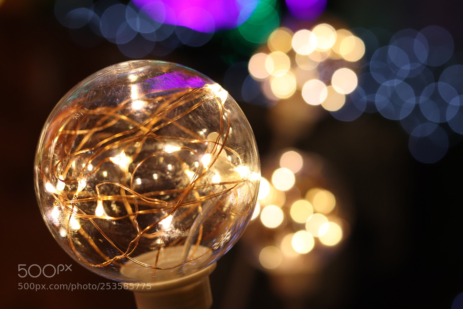 Canon EOS 800D (EOS Rebel T7i / EOS Kiss X9i) sample photo. Light ball photography