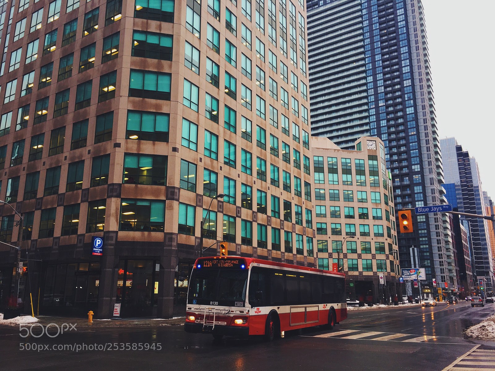 Apple iPhone 6s sample photo. City vibes photography