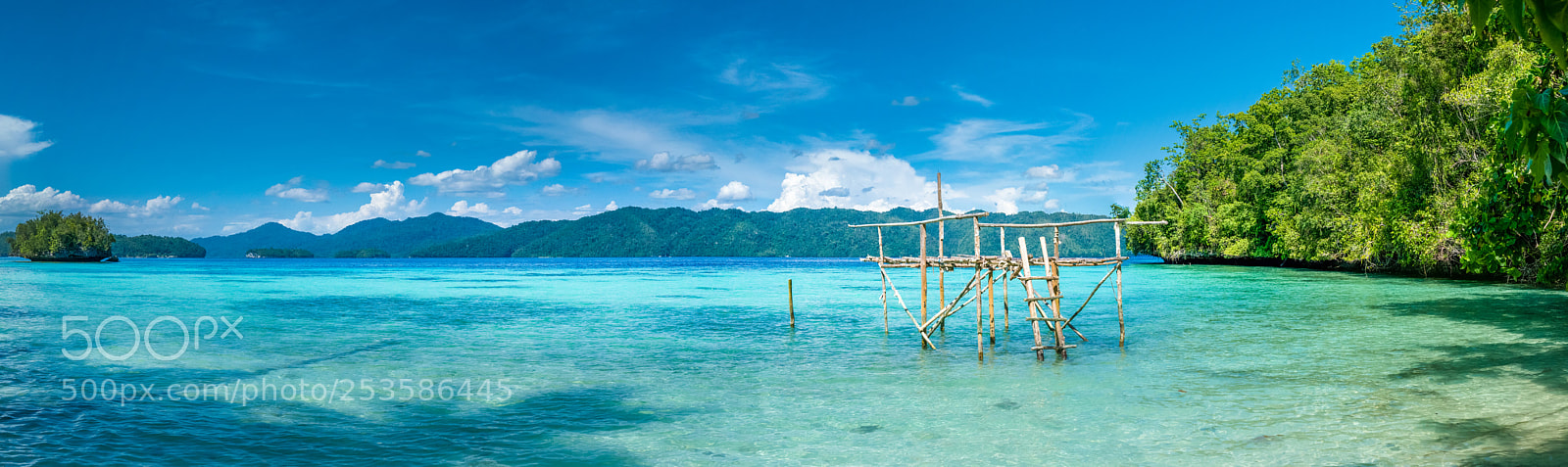 Panasonic DMC-G70 sample photo. Fisherman platform near batu photography
