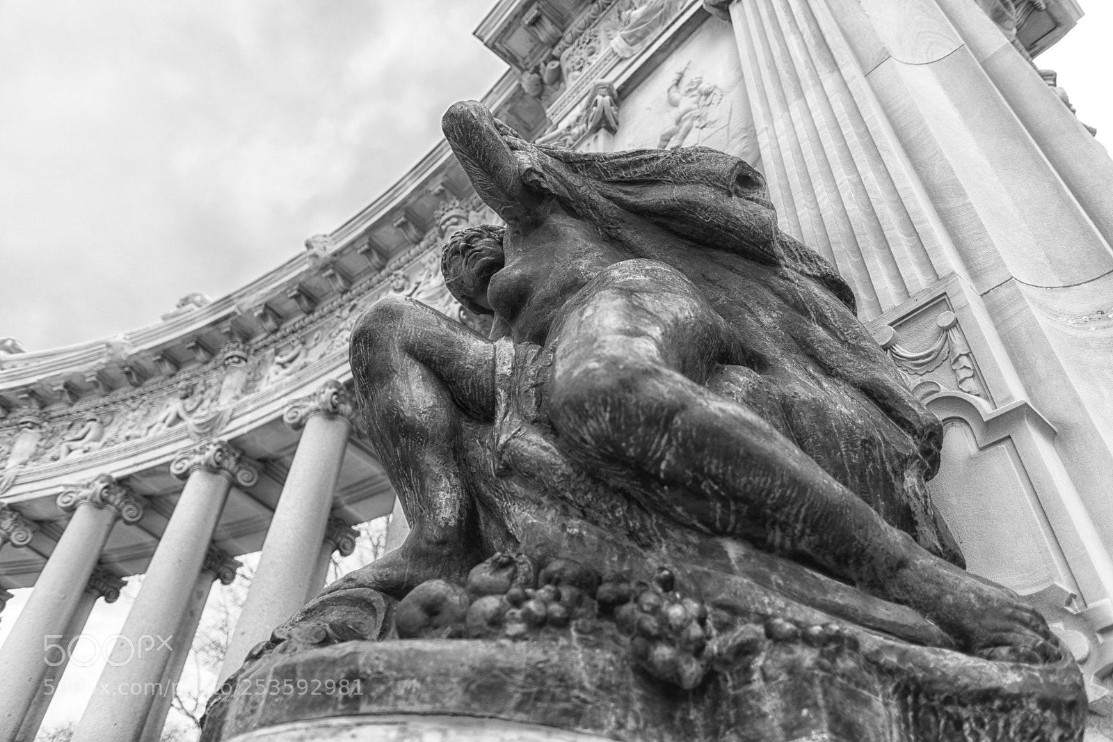 Canon EOS 5D Mark IV sample photo. Retiro byw photography