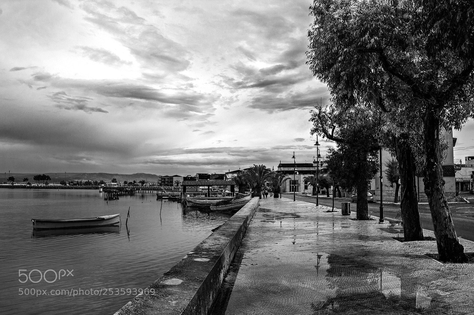 Canon EOS 550D (EOS Rebel T2i / EOS Kiss X4) sample photo. Marina di lesina photography