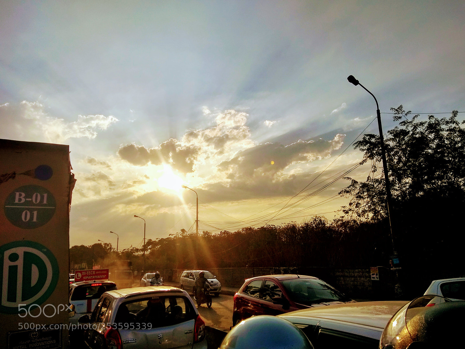 Motorola Moto G (5S) Plus sample photo. Sky blue and golden photography