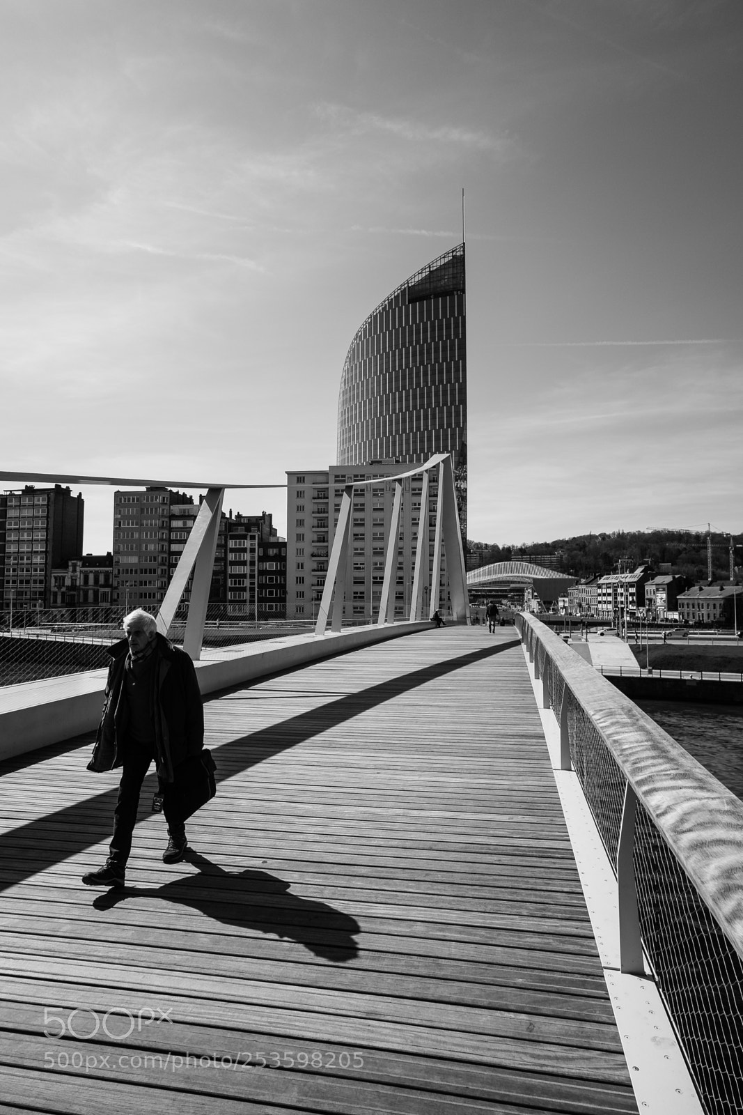 Fujifilm X70 sample photo. I walk the line photography
