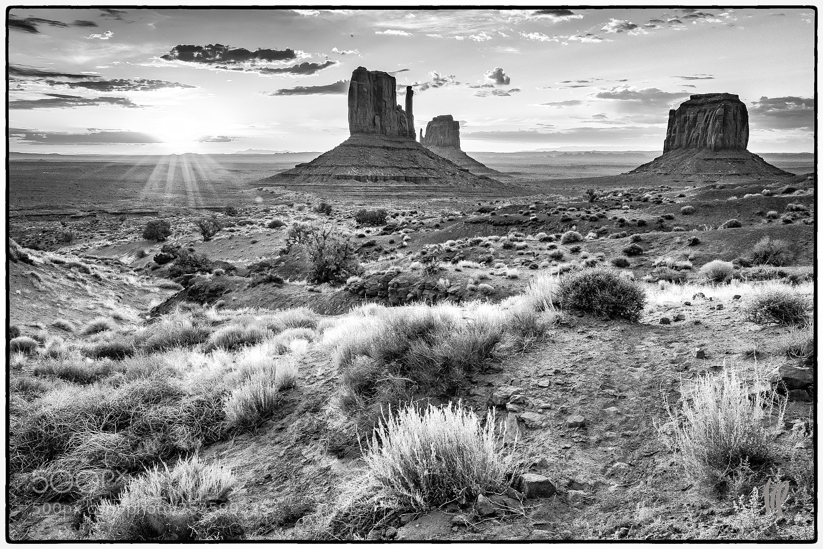 Nikon D5 sample photo. Sunrise in monument valley photography