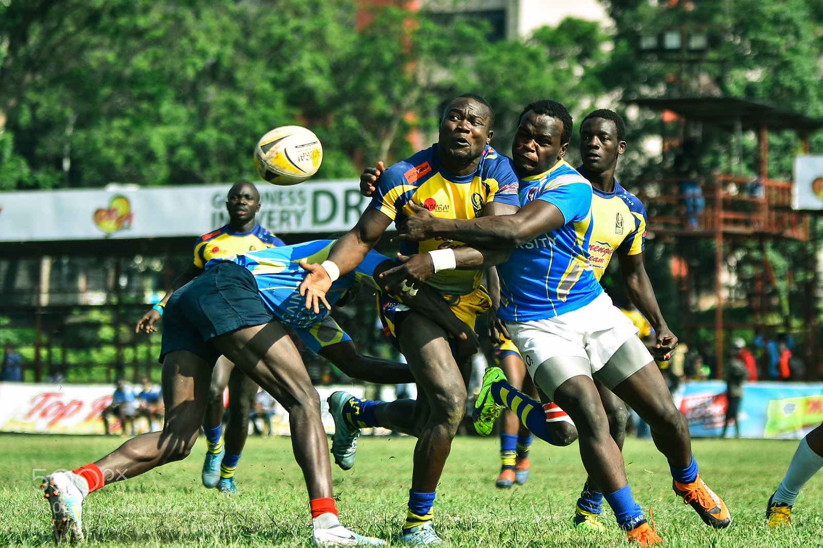 Nikon D7200 sample photo. Rubgy and the tackle photography