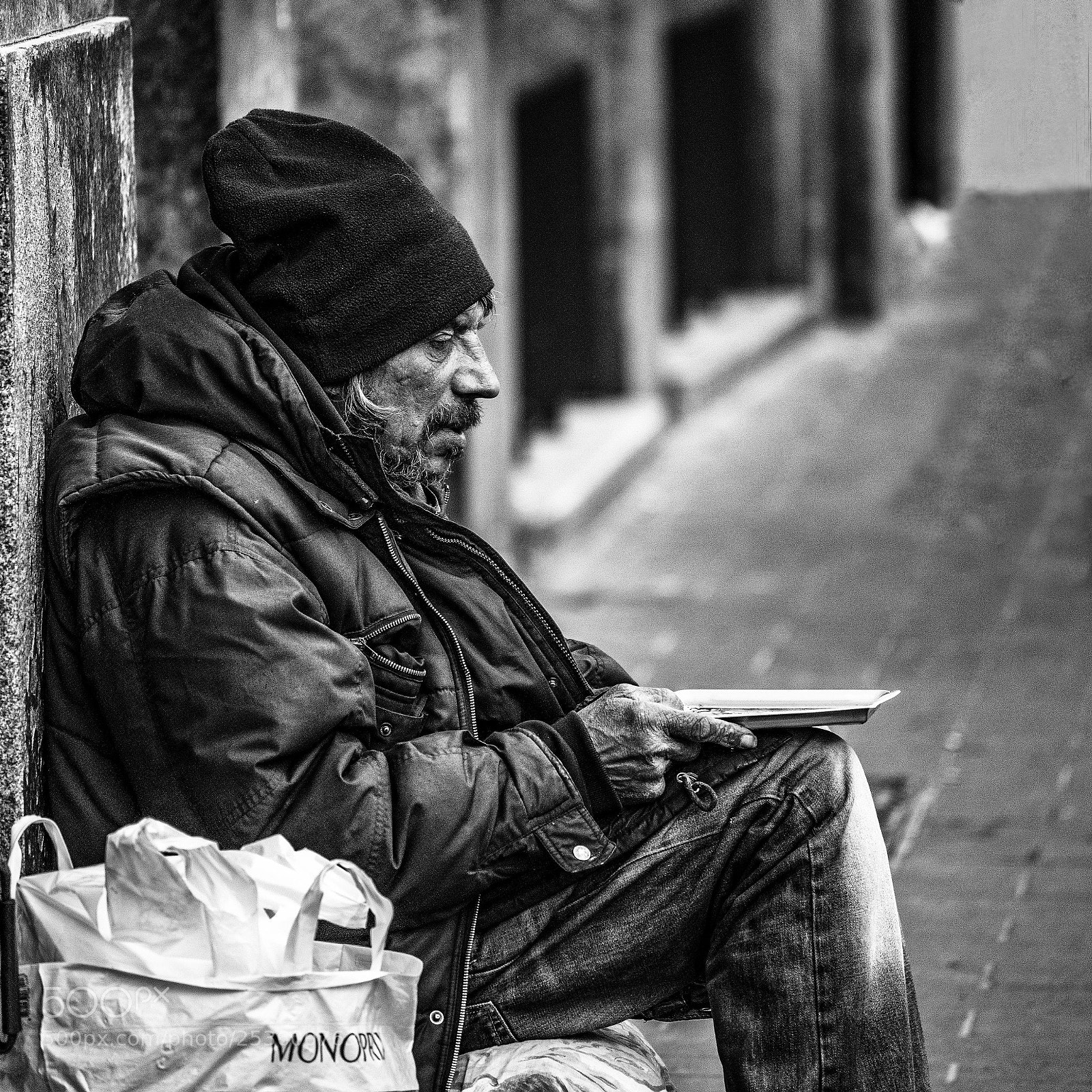 Nikon D800E sample photo. Clochard tramp photography
