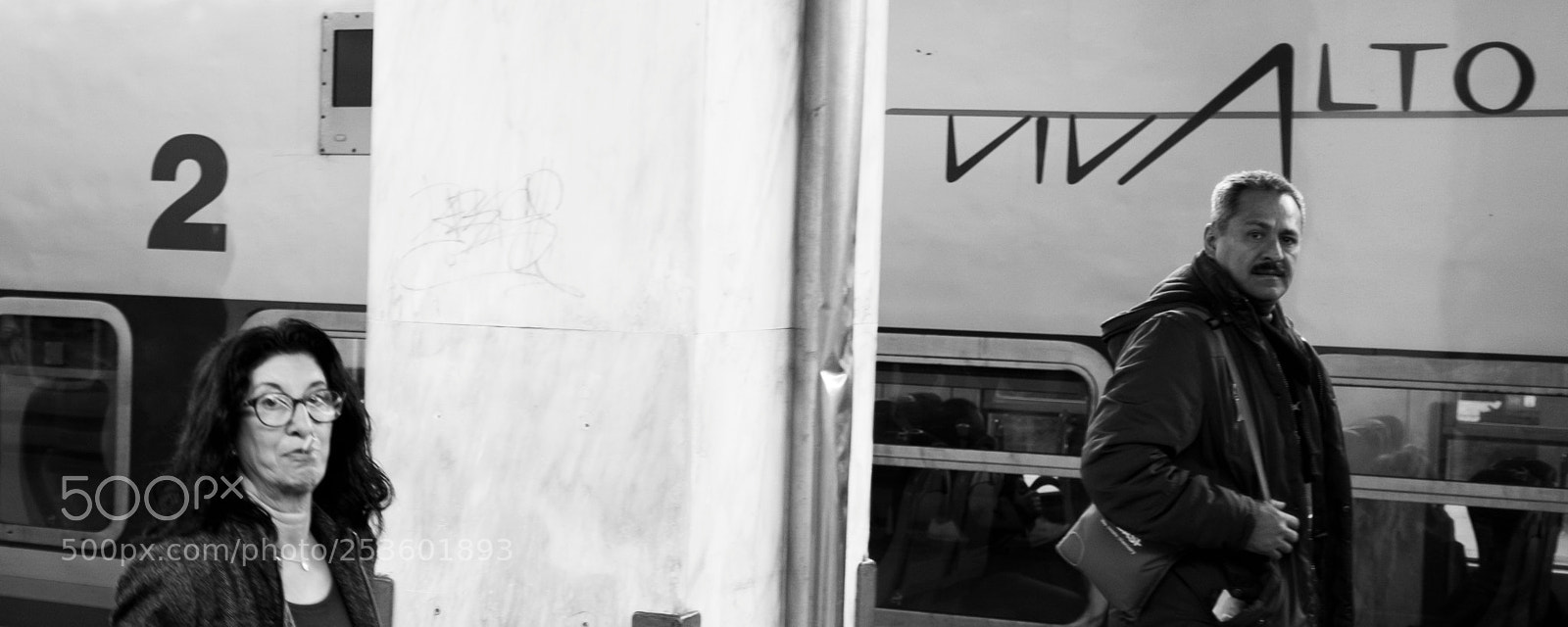 Fujifilm X100T sample photo. 2 and vivalto photography