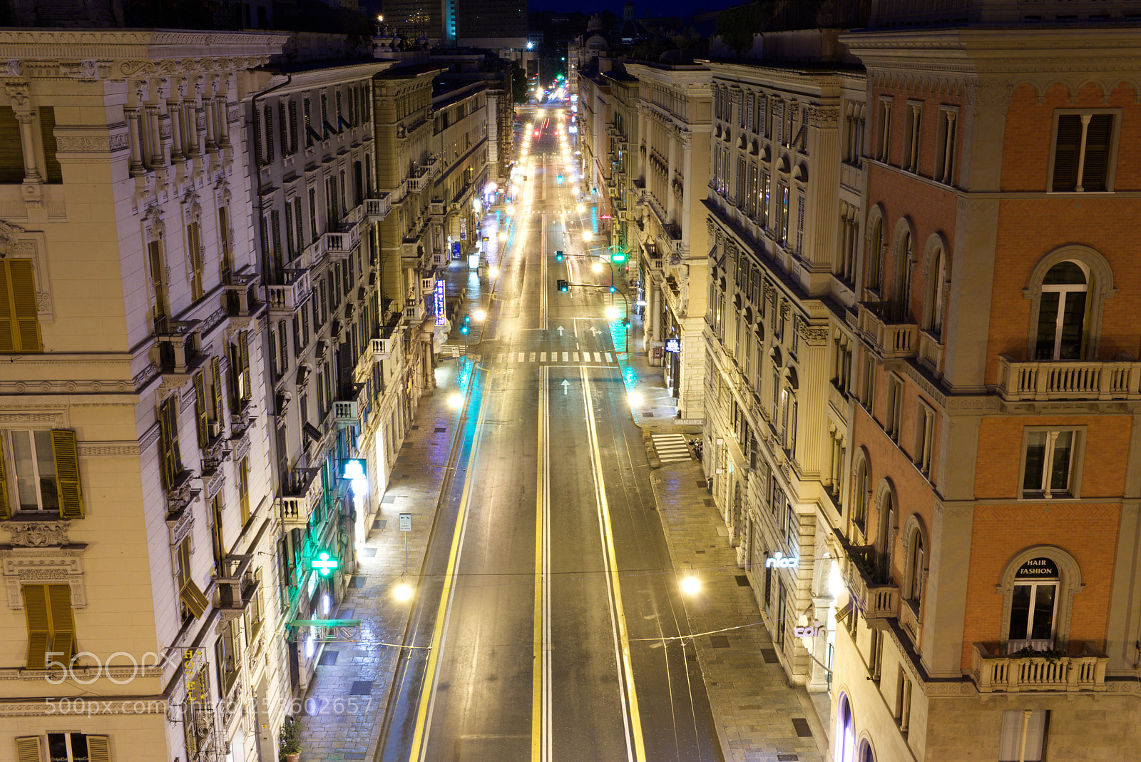 Canon EOS 80D sample photo. Genova notturna photography