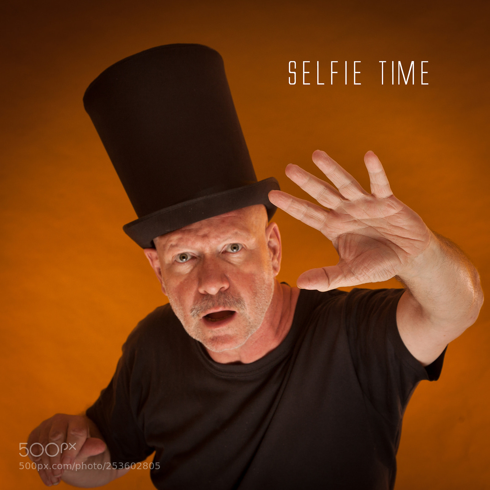 Canon EOS 5D Mark II sample photo. Selfie time photography