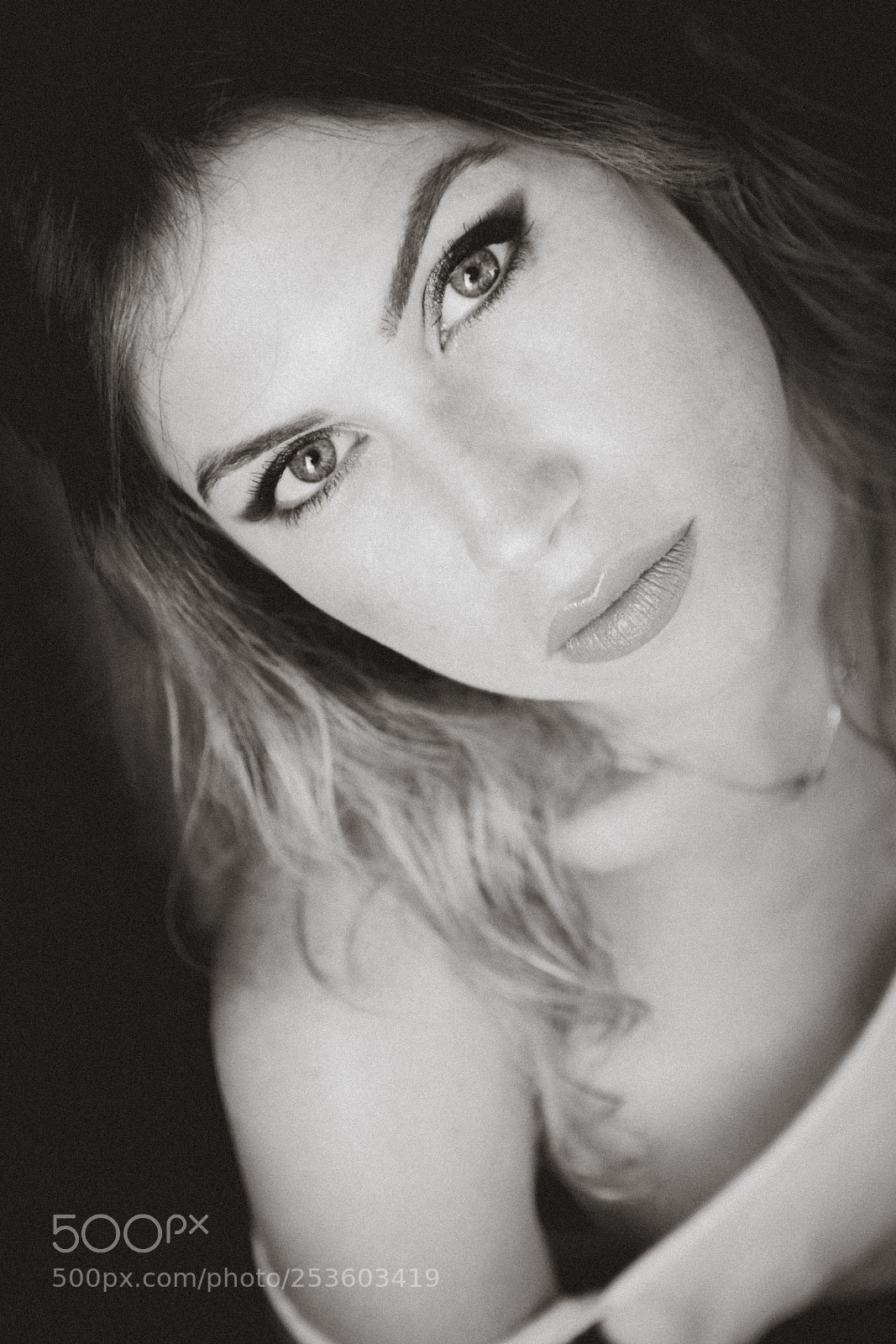 Canon EOS 6D Mark II sample photo. Pauline photography