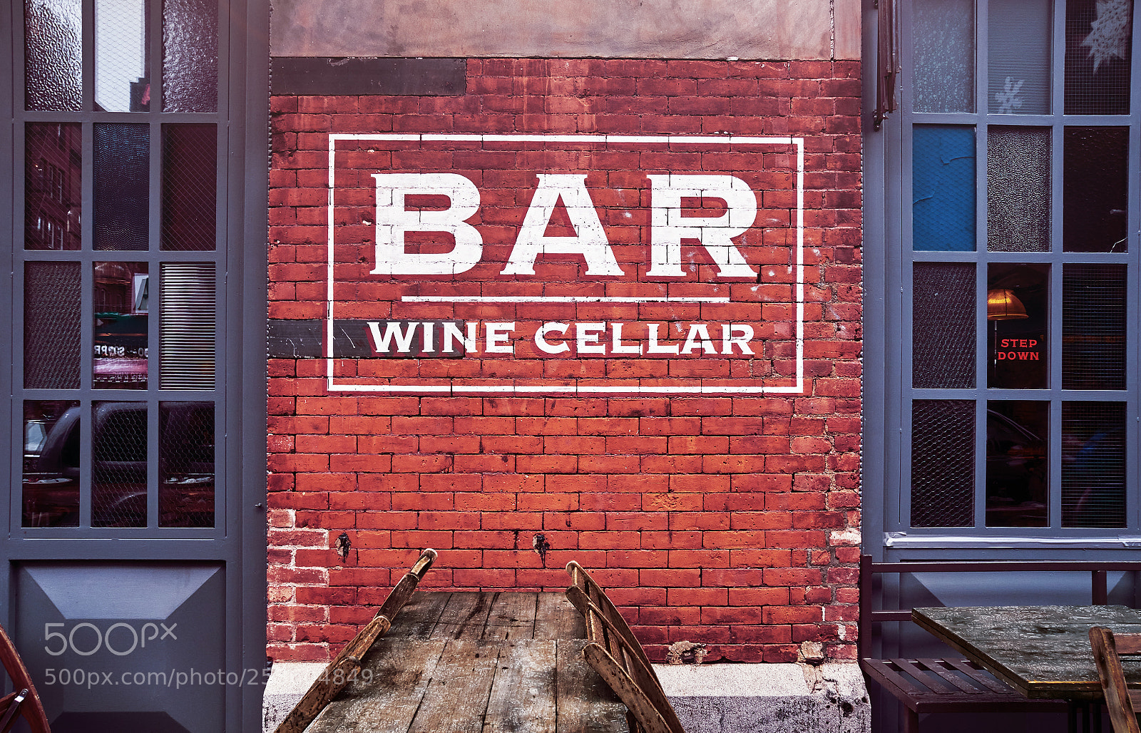 Sony ILCA-77M2 sample photo. Nyc - bar wine photography