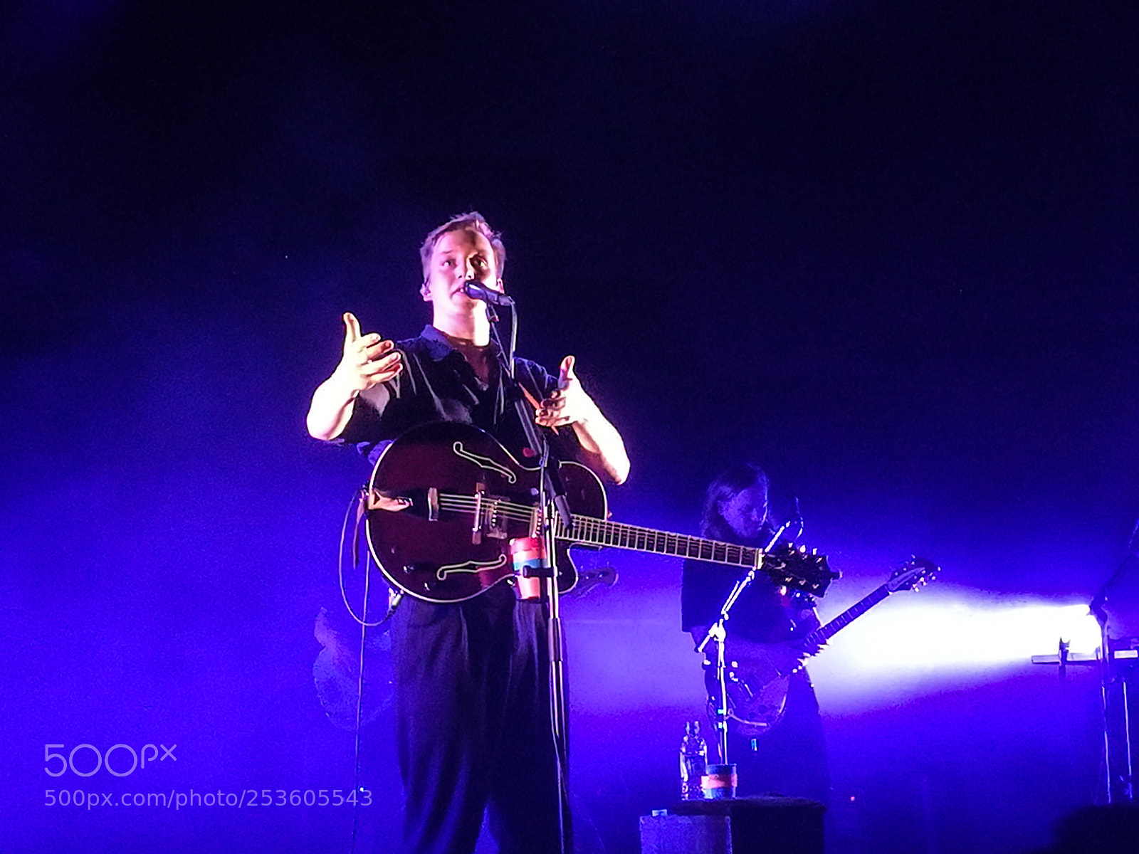 HUAWEI PRA-LX1 sample photo. George ezra at le photography