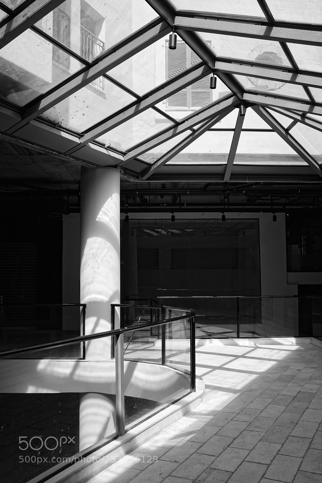Fujifilm X100F sample photo. Through the ceiling photography