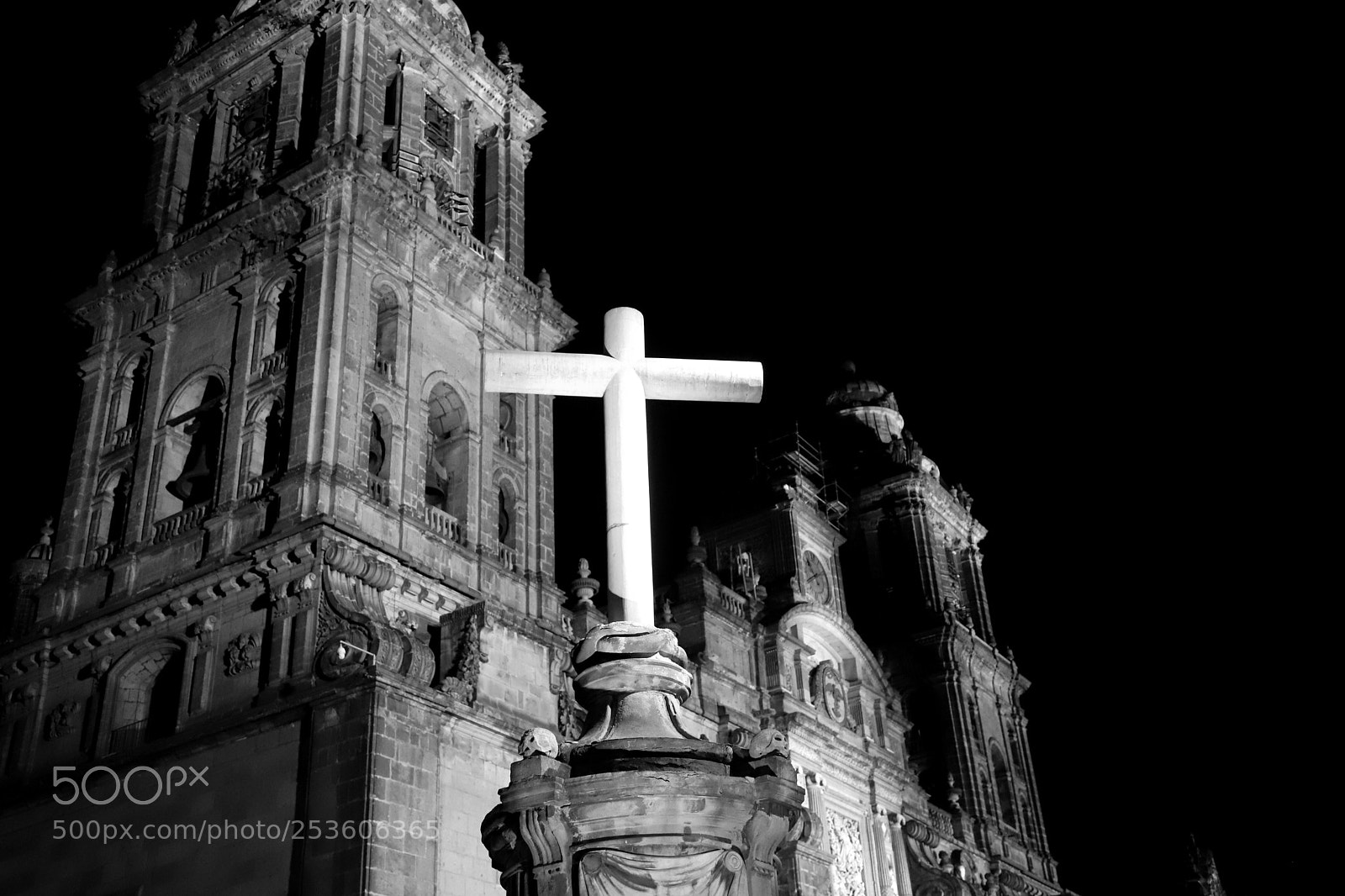 Canon EOS 6D Mark II sample photo. Mexico city metropolitan cathedral photography