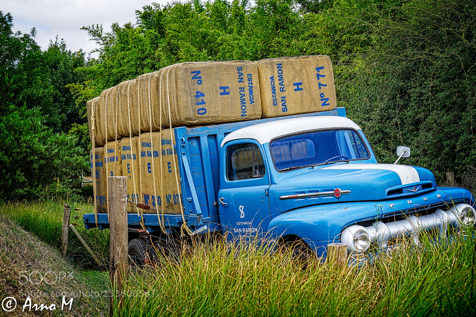 Sony a7 II sample photo. The old truck photography