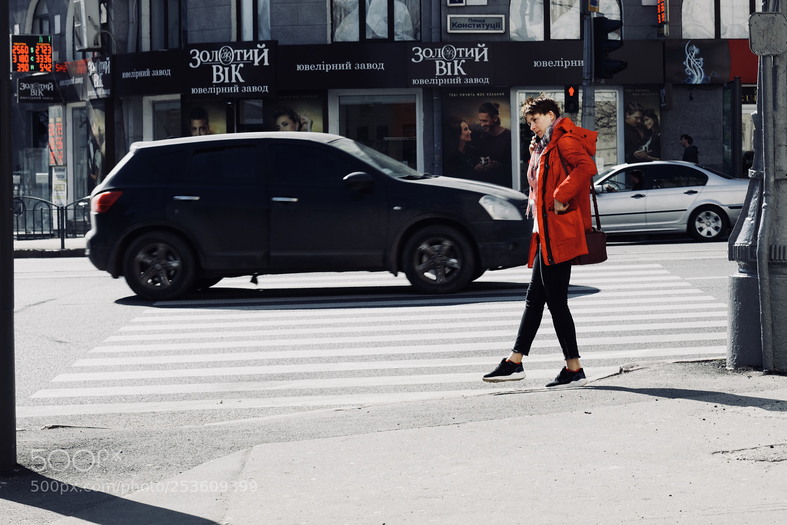 Canon EOS 5DS sample photo. Lady in red photography