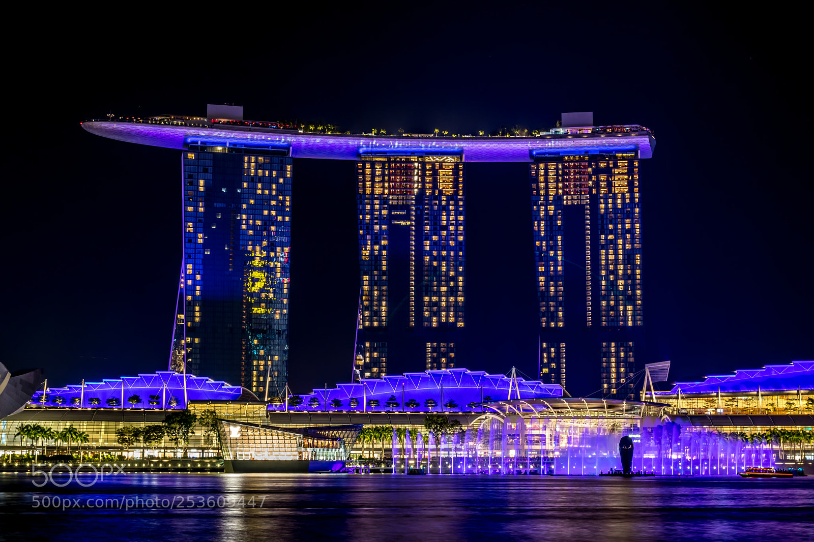 Canon EOS 750D (EOS Rebel T6i / EOS Kiss X8i) sample photo. Marina bay sands, singapore photography
