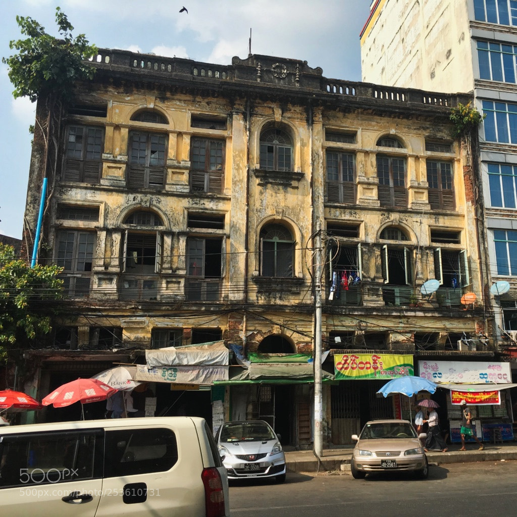 Apple iPhone 6s sample photo. Old building photography