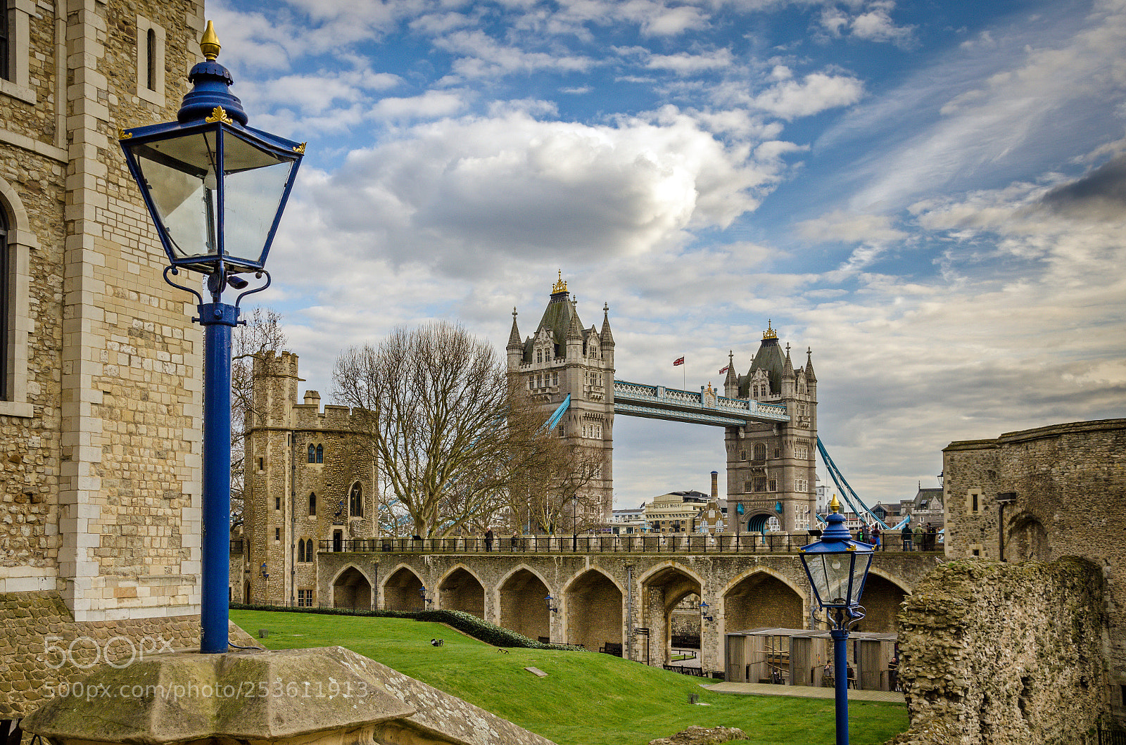 Nikon D5100 sample photo. Tower of london photography