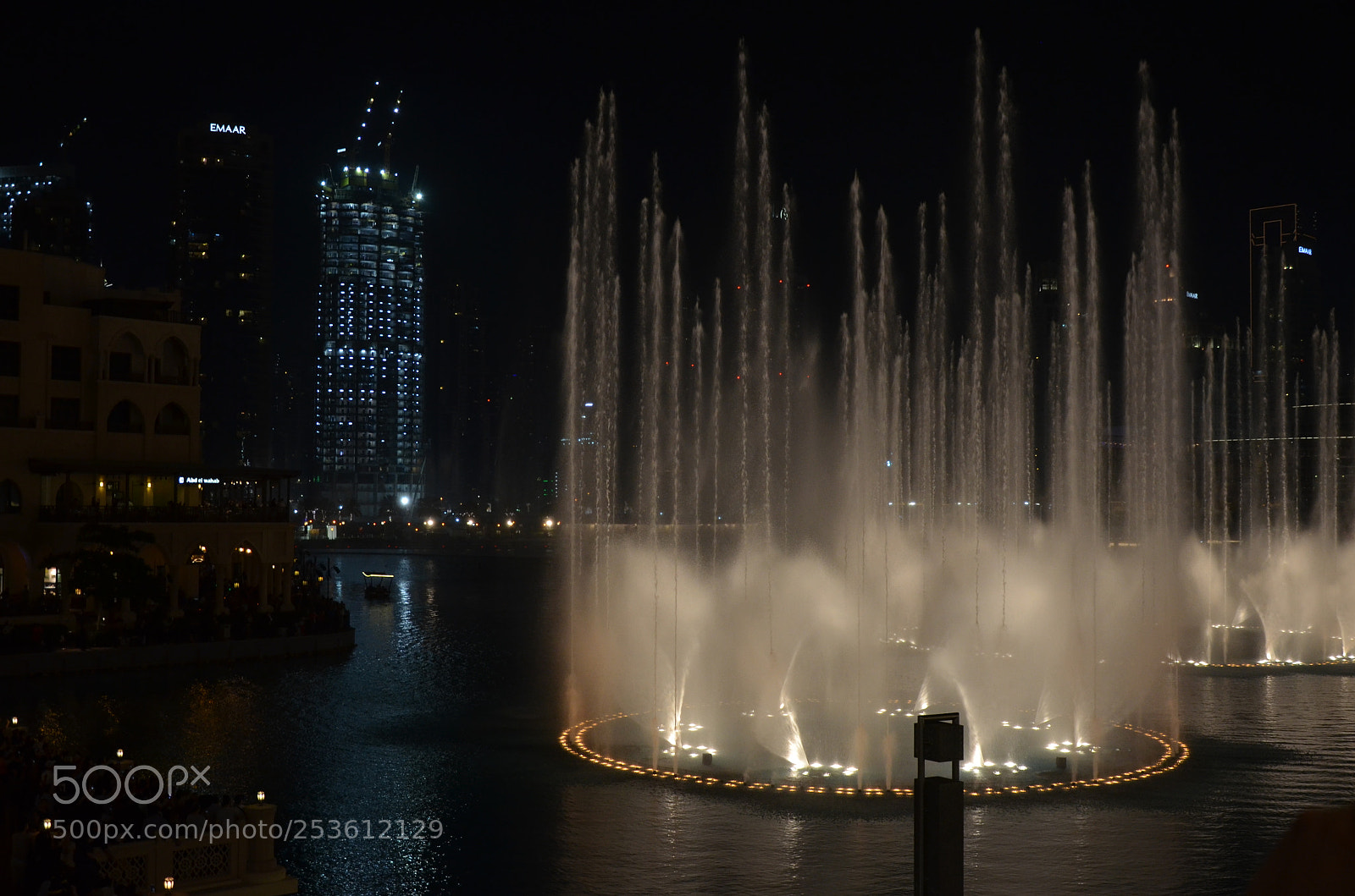 Nikon D5100 sample photo. Dubai mall photography