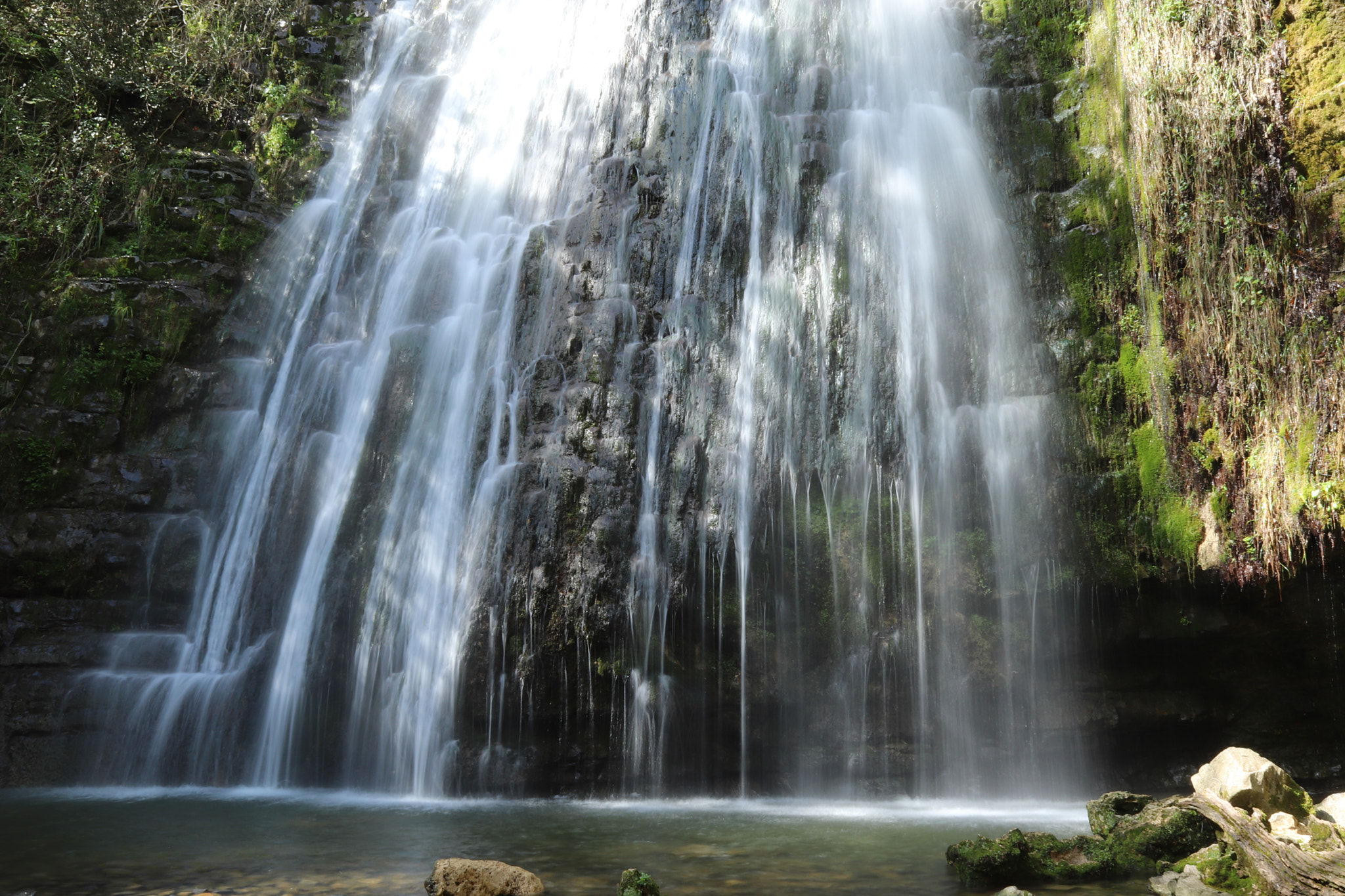 Canon EF-S 18-55mm F3.5-5.6 IS sample photo. Churron_01 photography