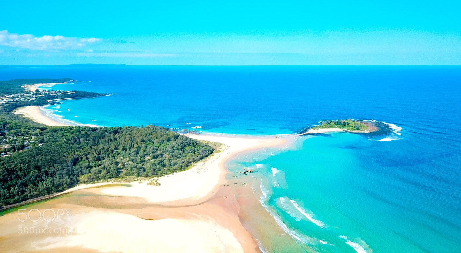DJI FC220 sample photo. Green island and lake photography