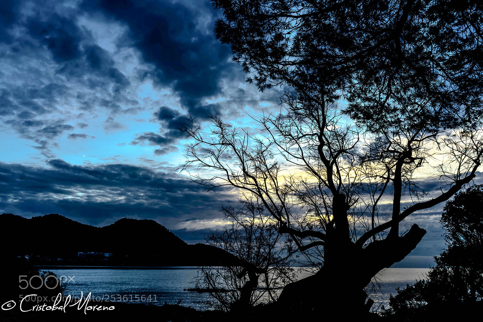 Sony a7 sample photo. Sun rise photography