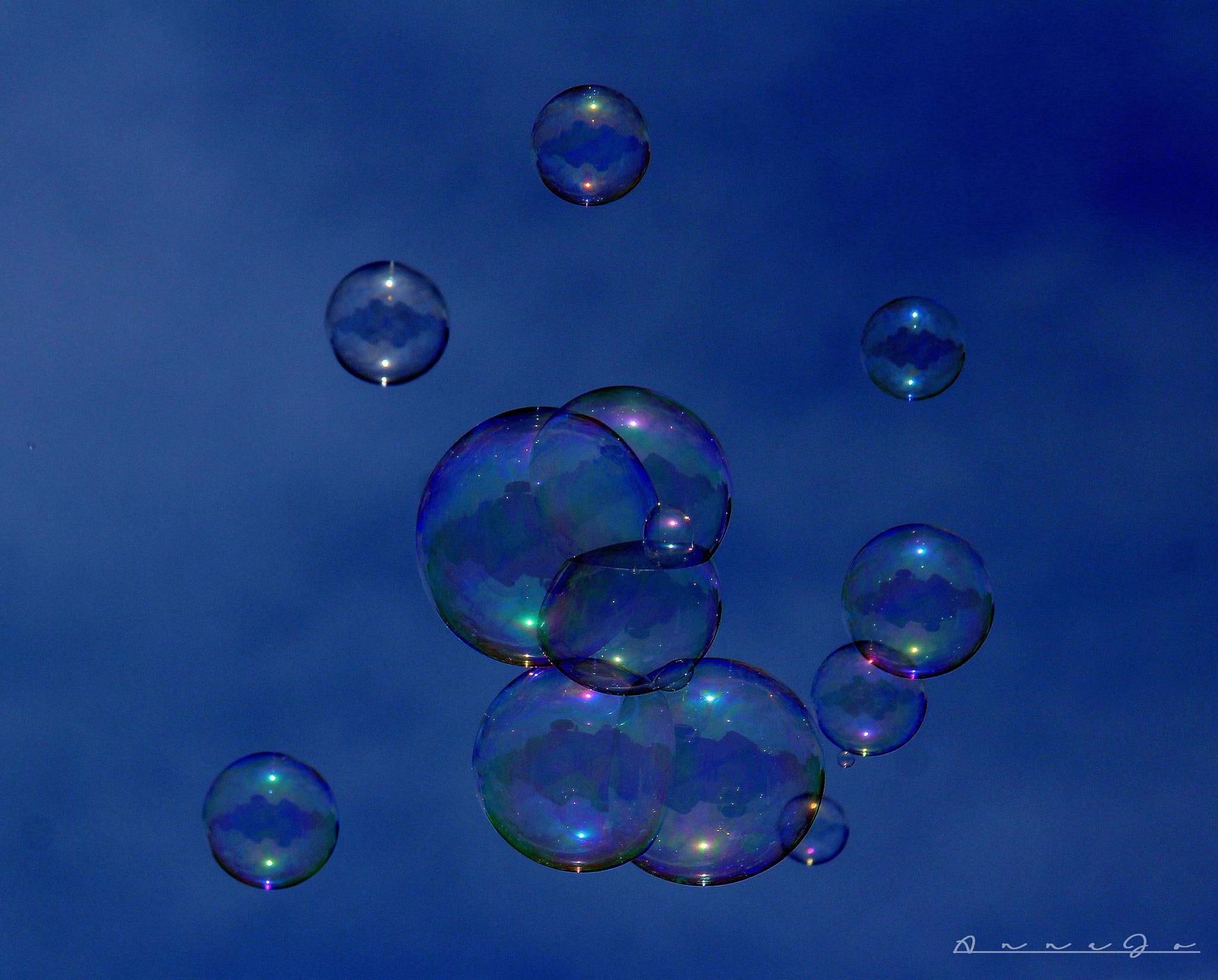 Canon EF-S 18-200mm F3.5-5.6 IS sample photo. Soapopera photography