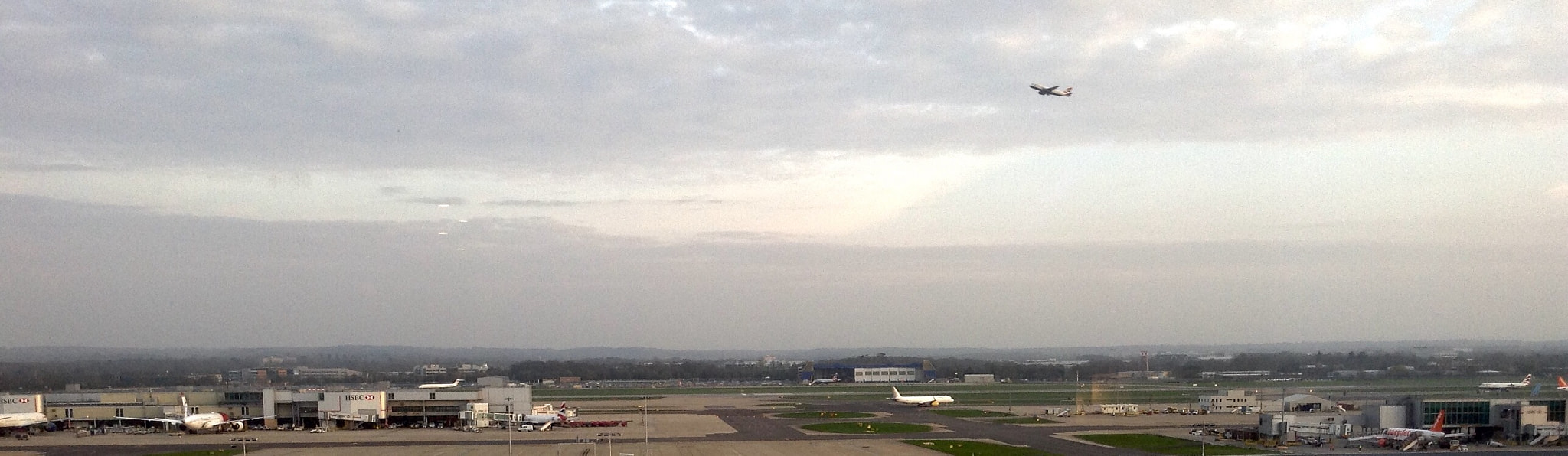 Apple iPad mini sample photo. I'm leaving on a jet plane photography