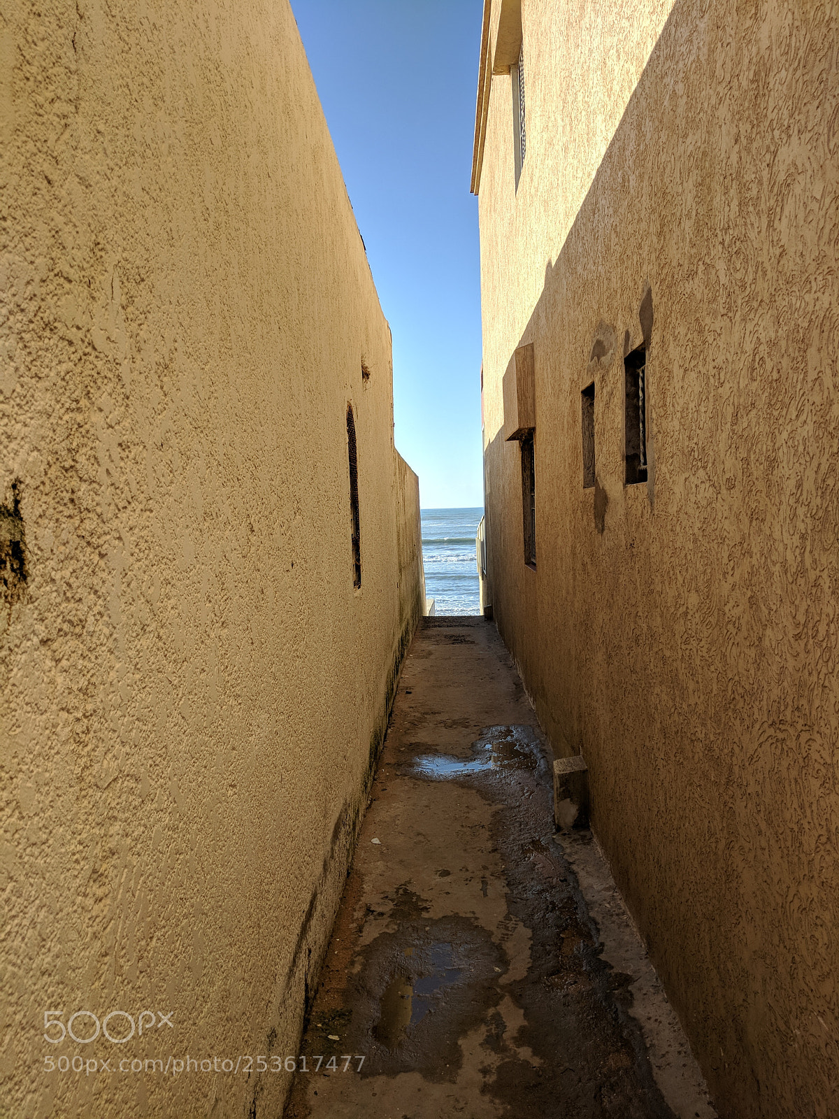 Google Pixel XL sample photo. Road to sea photography