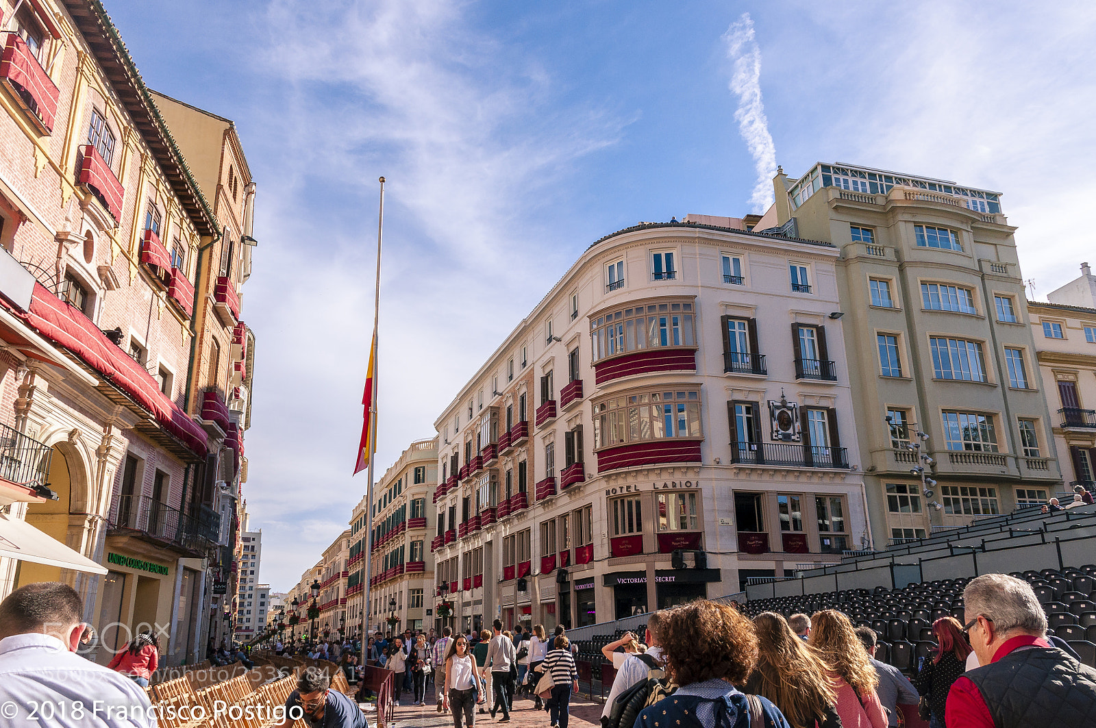 Nikon D5000 sample photo. Calle larios y plaza photography